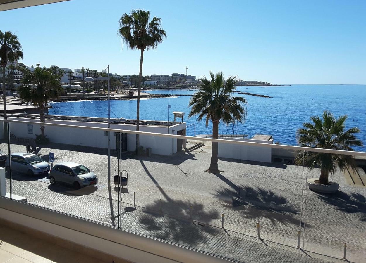 Lighthouse By The Sea Lovely 2Bdr Apartment Paphos Esterno foto