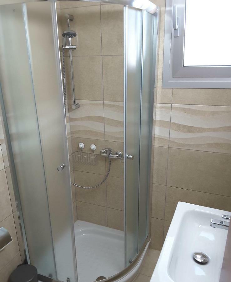 Lighthouse By The Sea Lovely 2Bdr Apartment Paphos Esterno foto